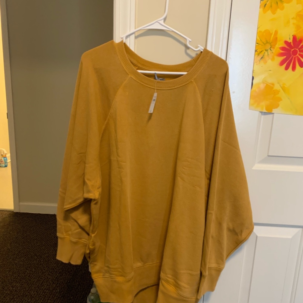 NWT XL Mustard Yellow Aerie Sweater WITH POCKETS